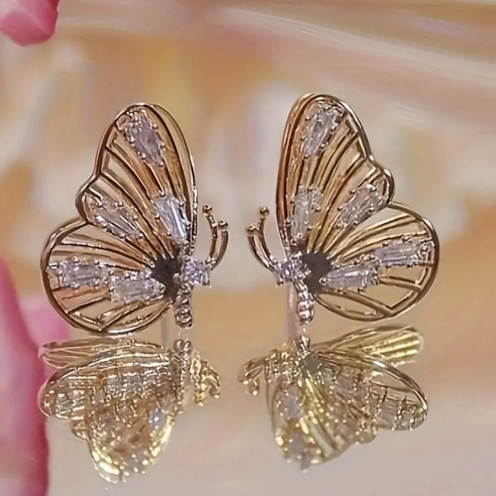 18K Gold Plated Hollow Butterfly Earrings